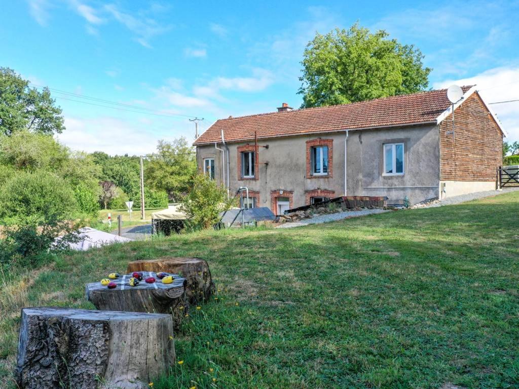 Maison Les Berrys Bourganeuf Exteriör bild